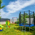 Holiday home Mile-with Private Heated Pool Katuni
