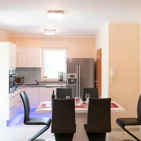 Villa Mile Nyaraló *