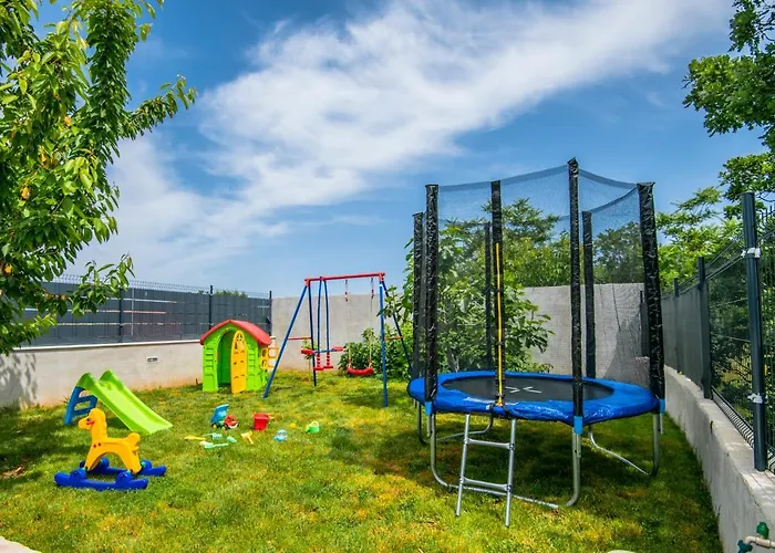 別荘 Mile-with Private Heated Pool Katuni