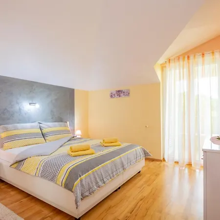 Mile-with Private Heated Pool *