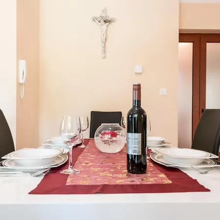 Mile-with Private Heated Pool